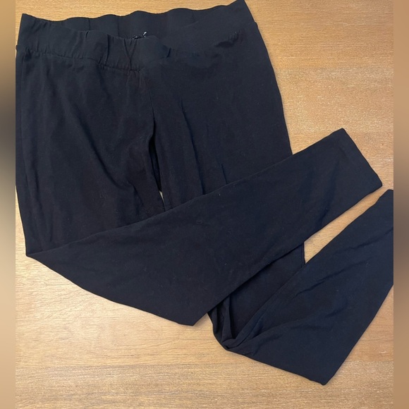 Maternity Leggings - Picture 2 of 5